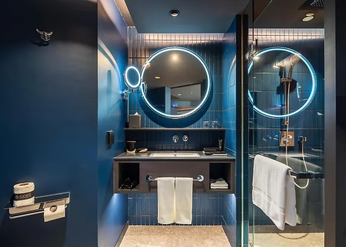 Hotel vicino a Tukcom Pattaya