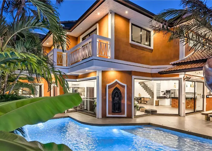 Goldland Luxury Pool Villa Pattaya Walking Street 8 Bedrooms