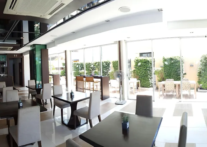 April Suites Pattaya