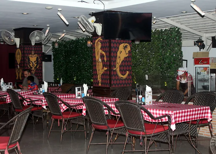 Zip Hotel & Restaurant Pattaya che accetta animali