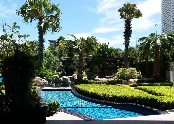 The Riviera Wongamat Hong Apartment Pattaya