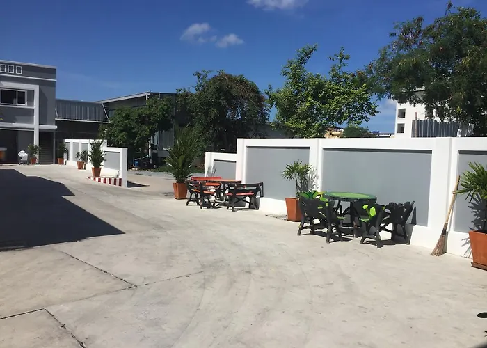 Picasso Motel Pattaya