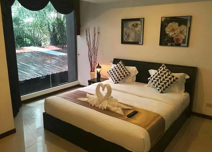 Yaka Hotel - Pattaya