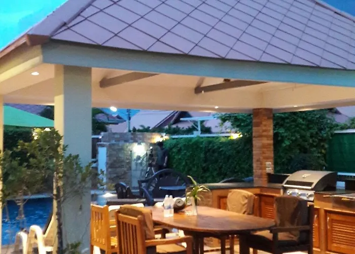 The Ville Family Grand Pool Villa Pattaya