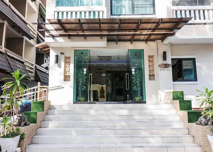 Natural Beach Hotel Pattaya